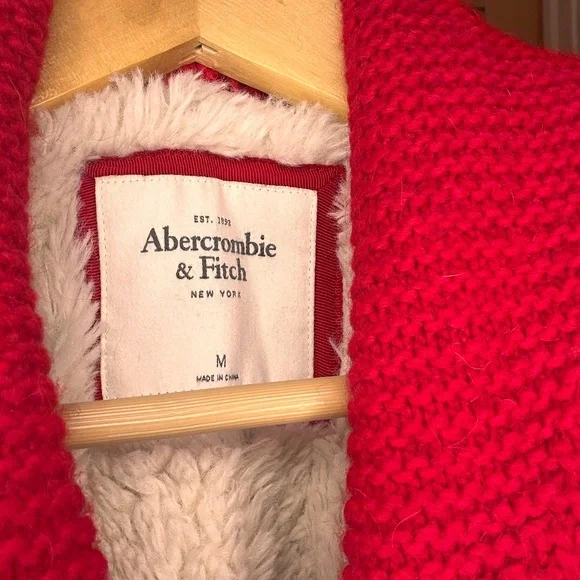 Abercrombie & Fitch Holiday Cardigan - Picture 4 of 7